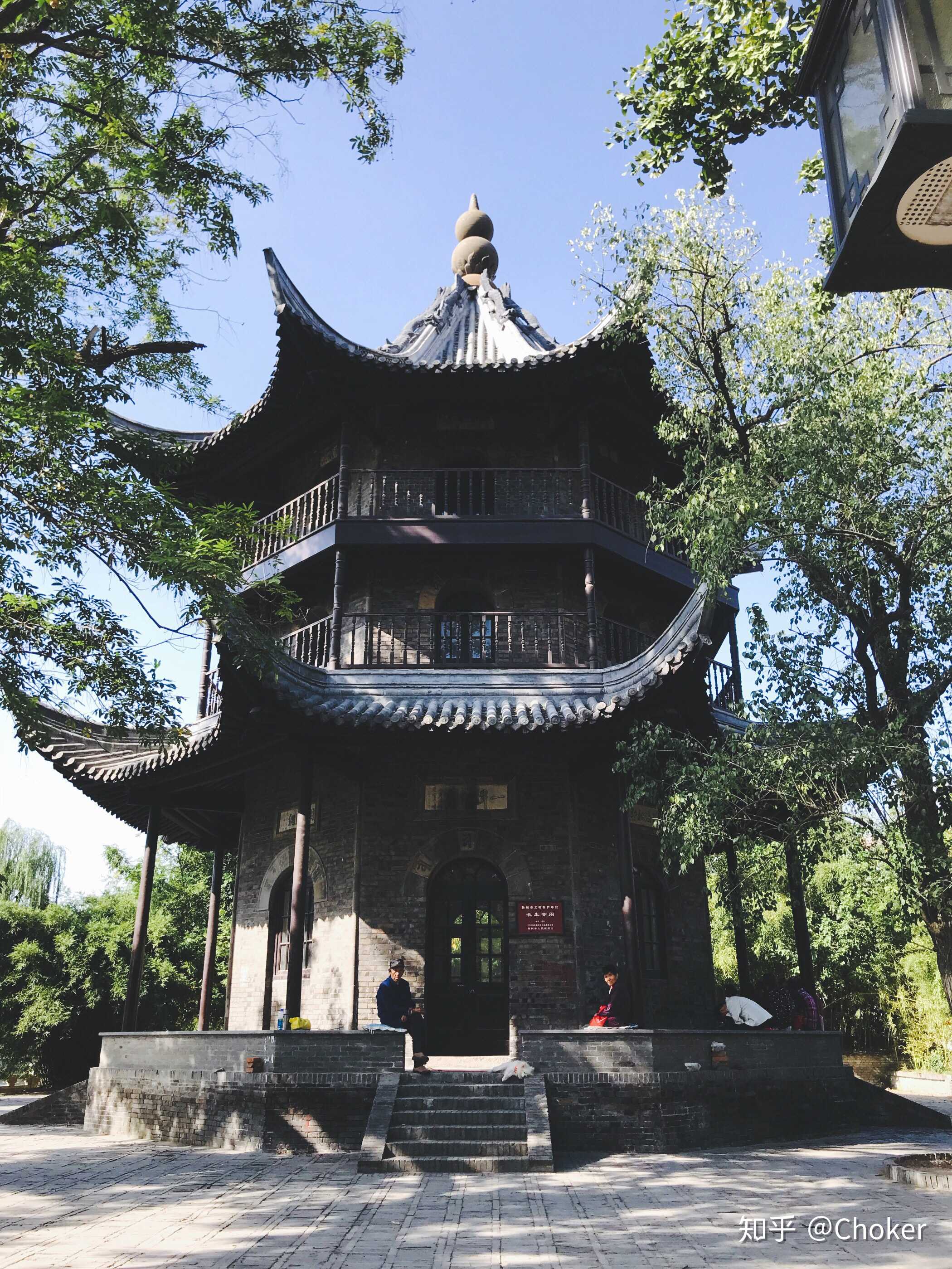 「运河旁的长生寺阁」