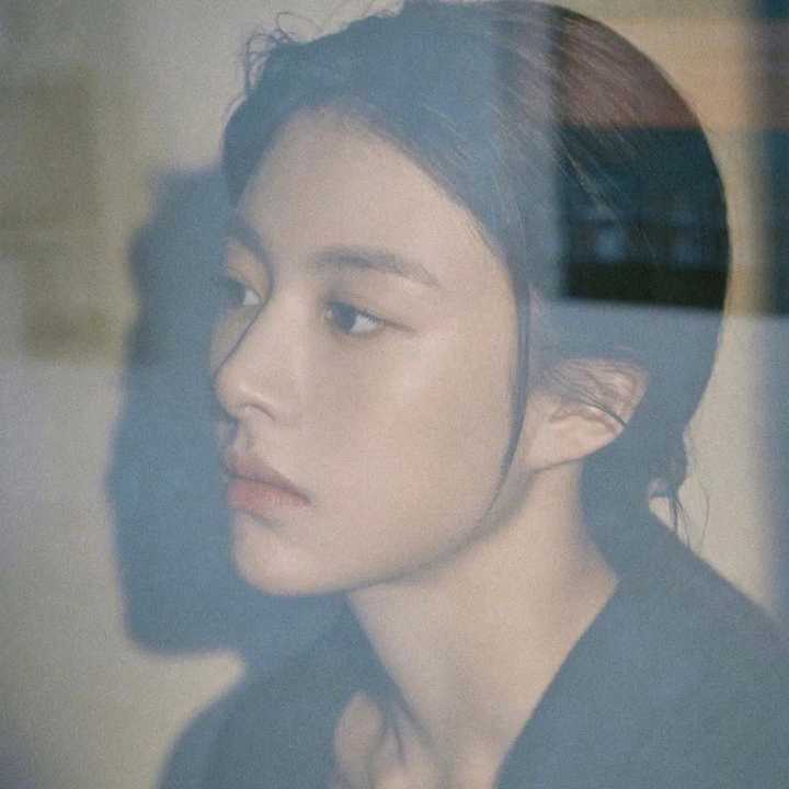 有没有女生头像女冷酷的?