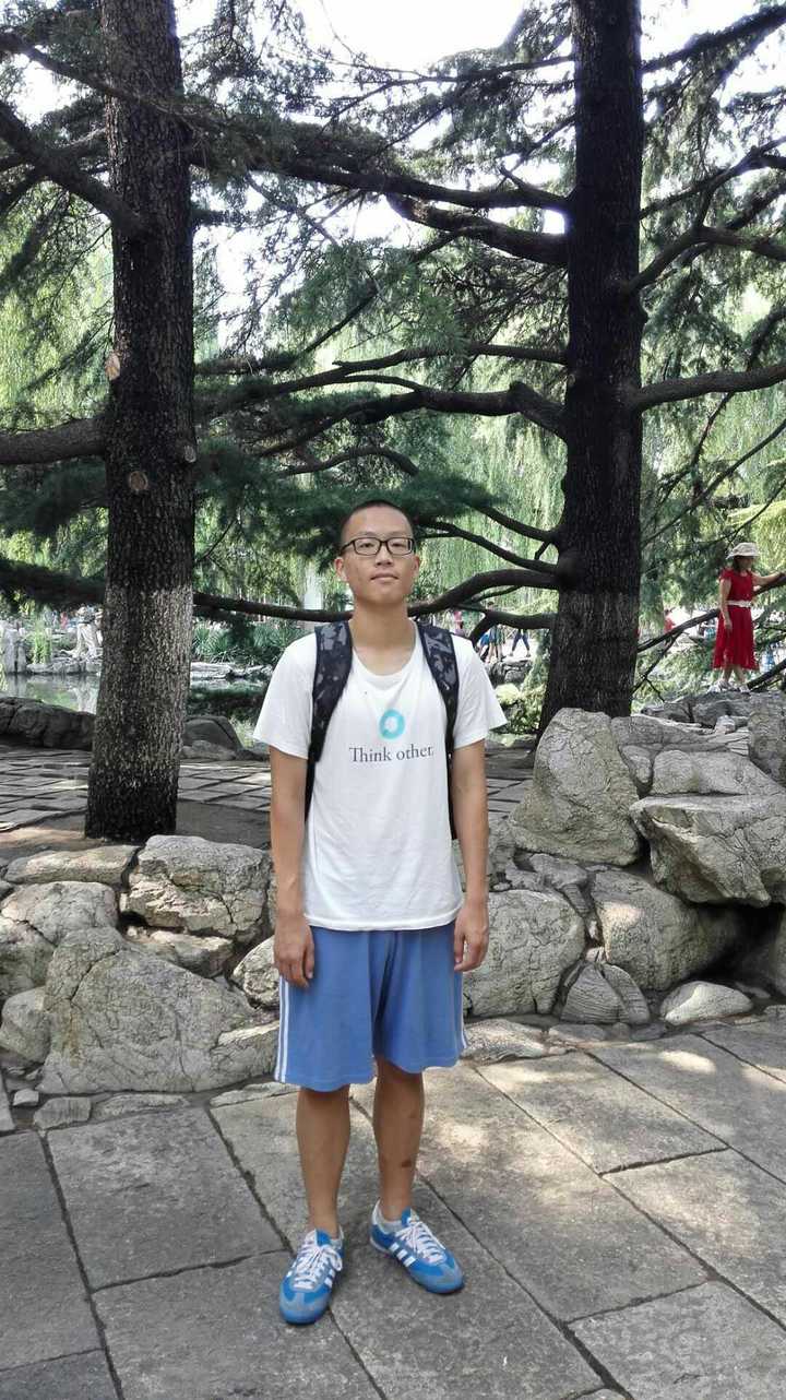 如何追求木讷的男生?