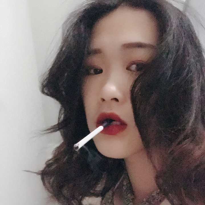 有哪些适合女生抽的烟?