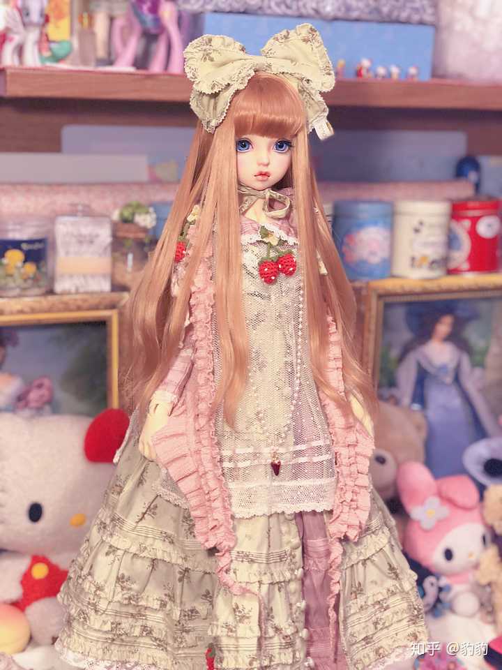 养球关节娃娃(bjd,ball-jointed doll)的人都是出于什么想法?