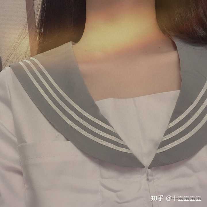 穿jk制服扎什么头发?