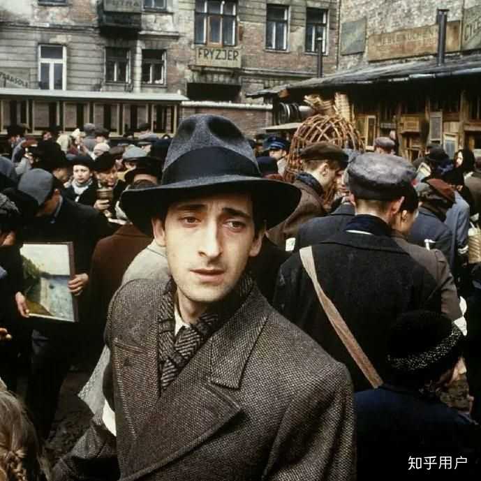 阿德里安·布劳迪adrien brody 看过他的电影《钢琴师》《超脱》还有