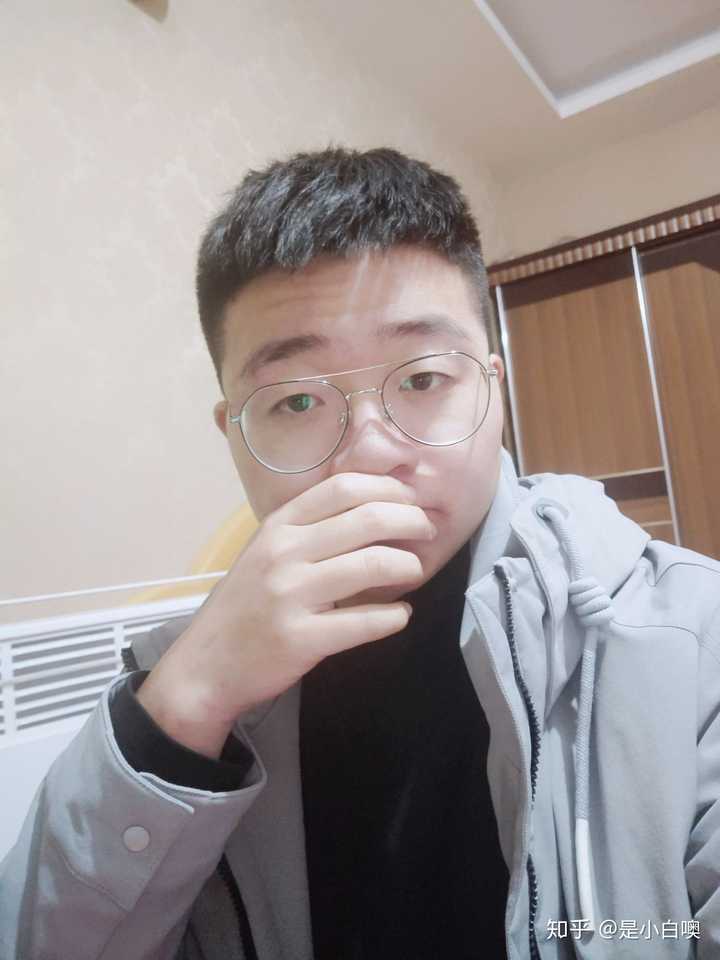 男生如何在知乎上找到男朋友?
