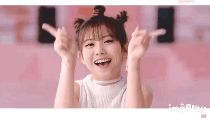 从没有追过偶像的我自从打开创造101,就被小七迷住了,世界上肿么会有