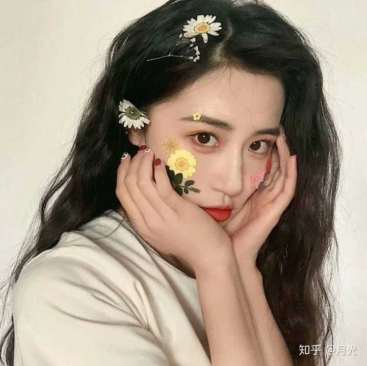 有哪些好看有气质的头像 ?