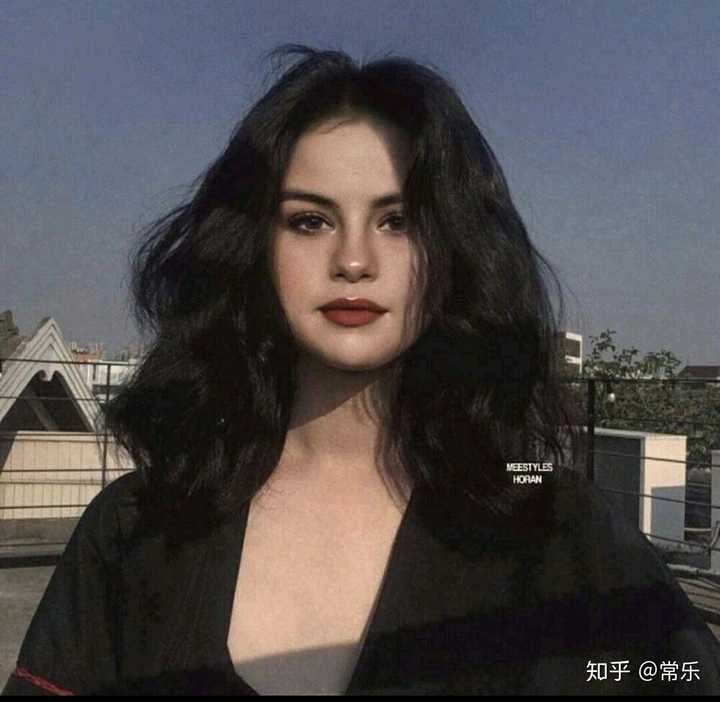 ins女王可不是白叫的