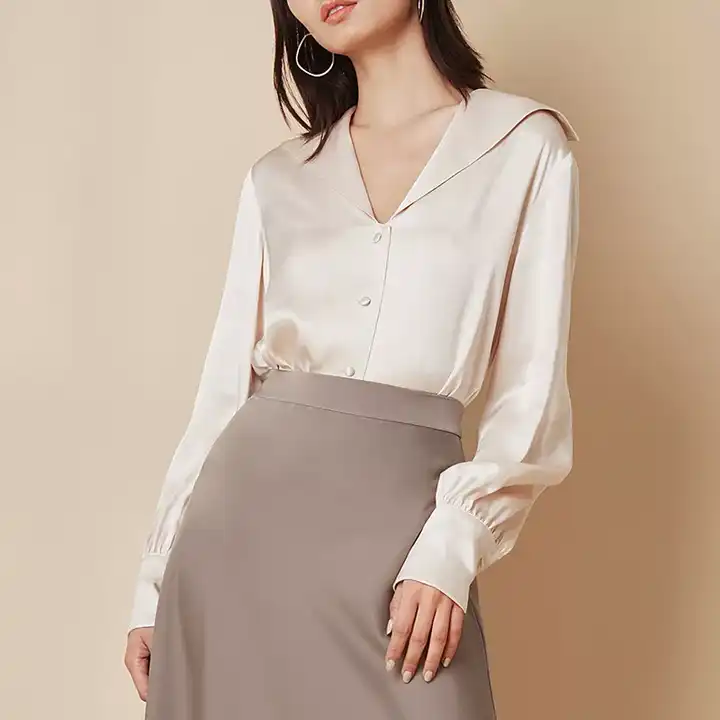 2,绸缎浅米色衬衫(价格:259rmb)
