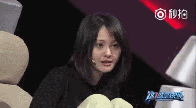 其实,这有点小女生的小脾气,不过这也是郑爽的人设,也正因为