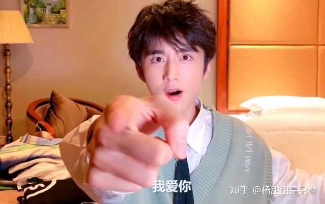怎么评价张新成给粉丝1000w福利写的歌?