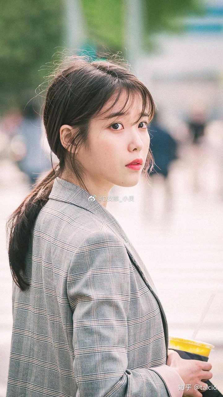 你觉得iu(李知恩)哪张图最适合做头像?
