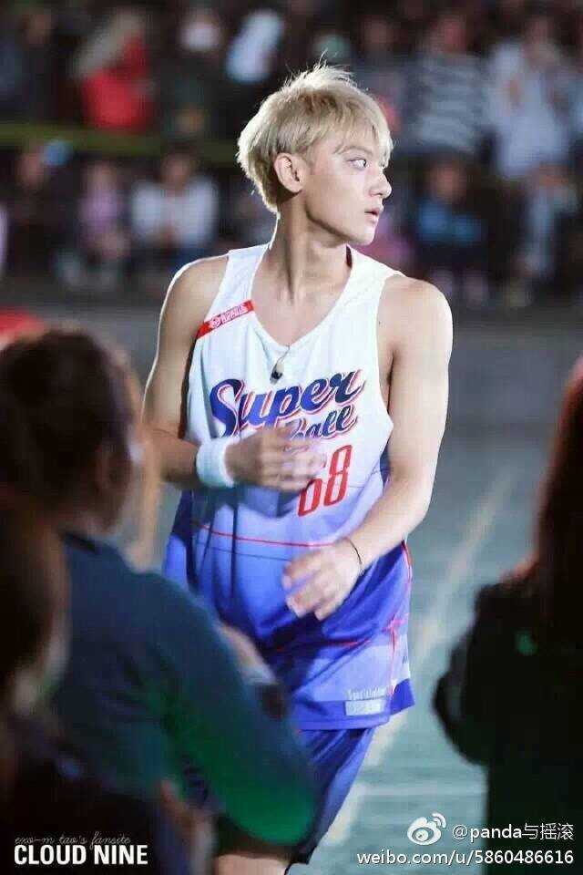这张照片,相比吴亦凡,黄子韬差在哪?