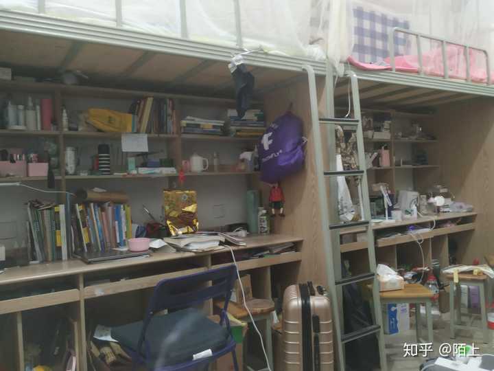 成都中医药大学的宿舍条件如何?校区内有哪些生活设施