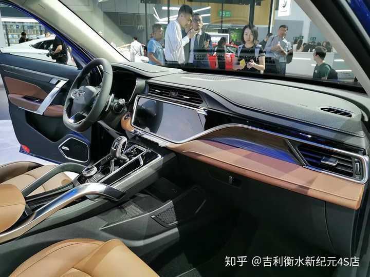 2020款吉利博越与吉利博越pro相比哪款更值得入手