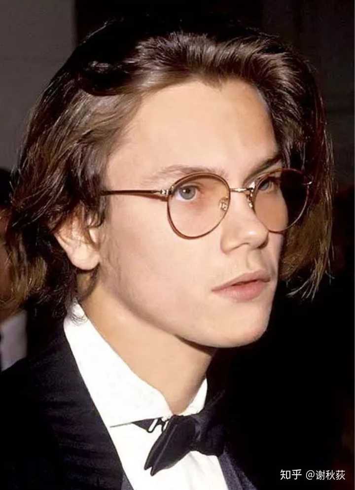 瑞凡·菲尼克斯   river phoenix