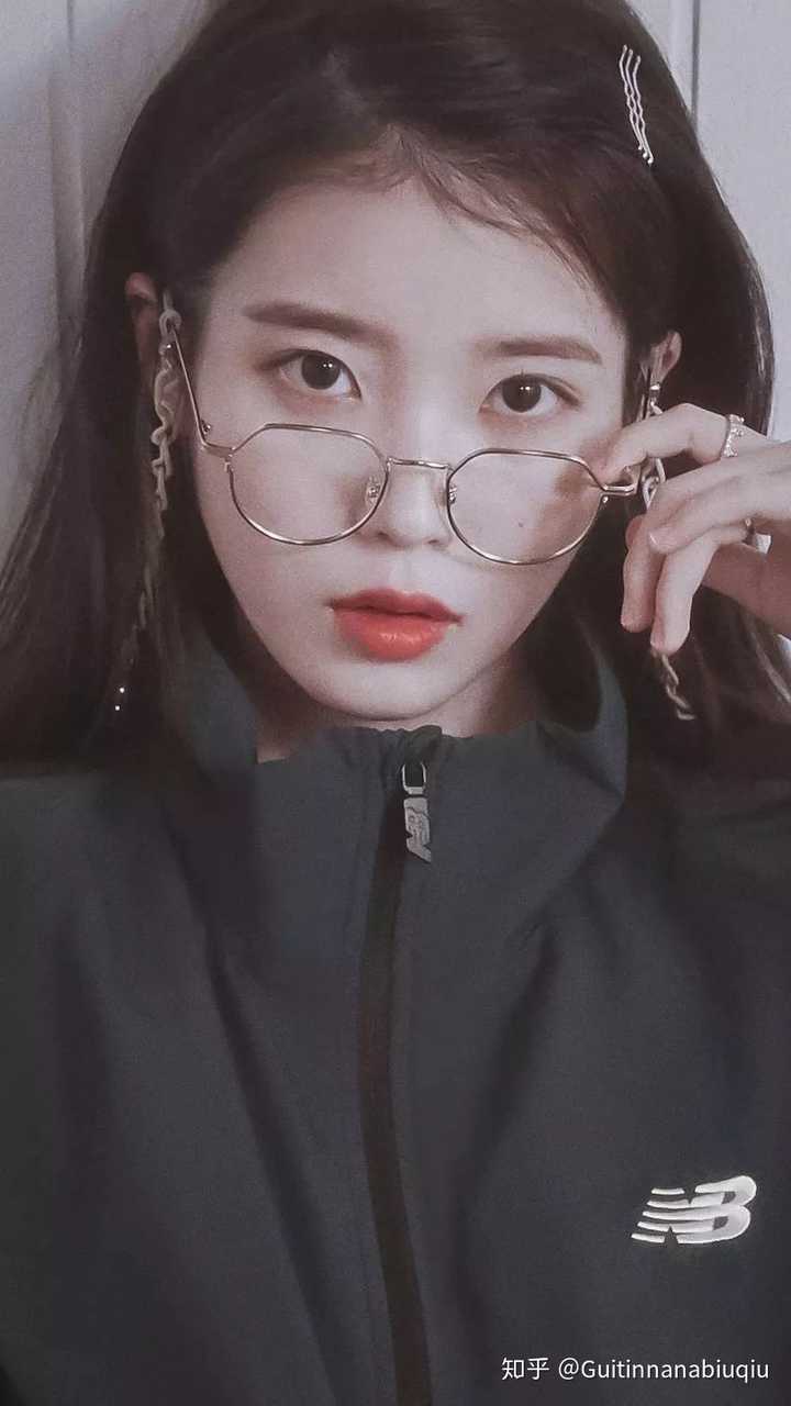 韩国女爱豆有哪些非饭存的照片?