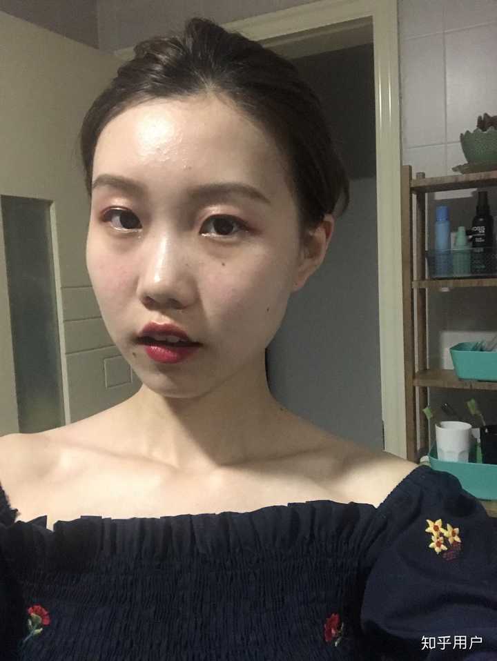 女生塌鼻子是种怎样的体验?