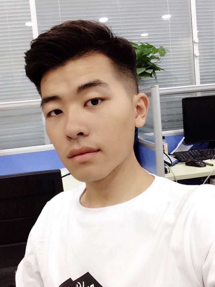 发型对颜值有决定性影响吗?