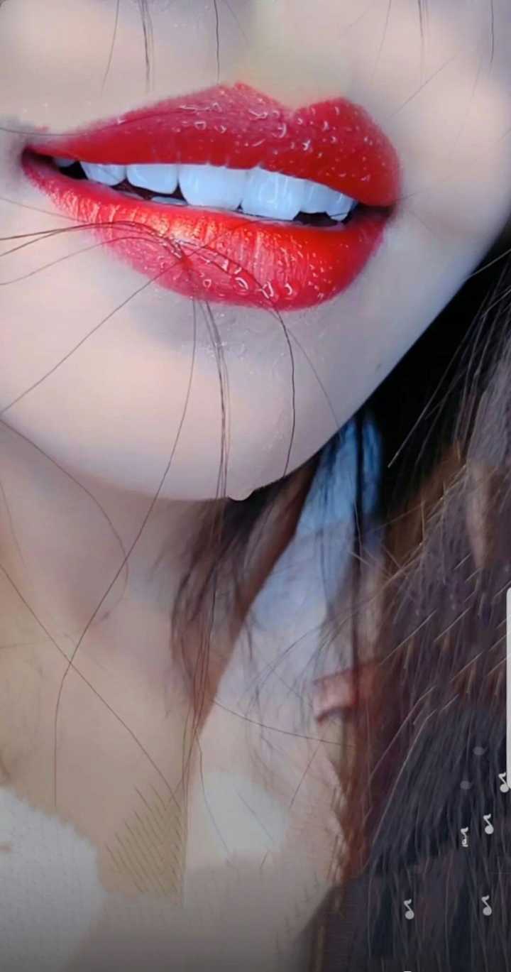 有哪些好看的全面屏渣男壁纸?