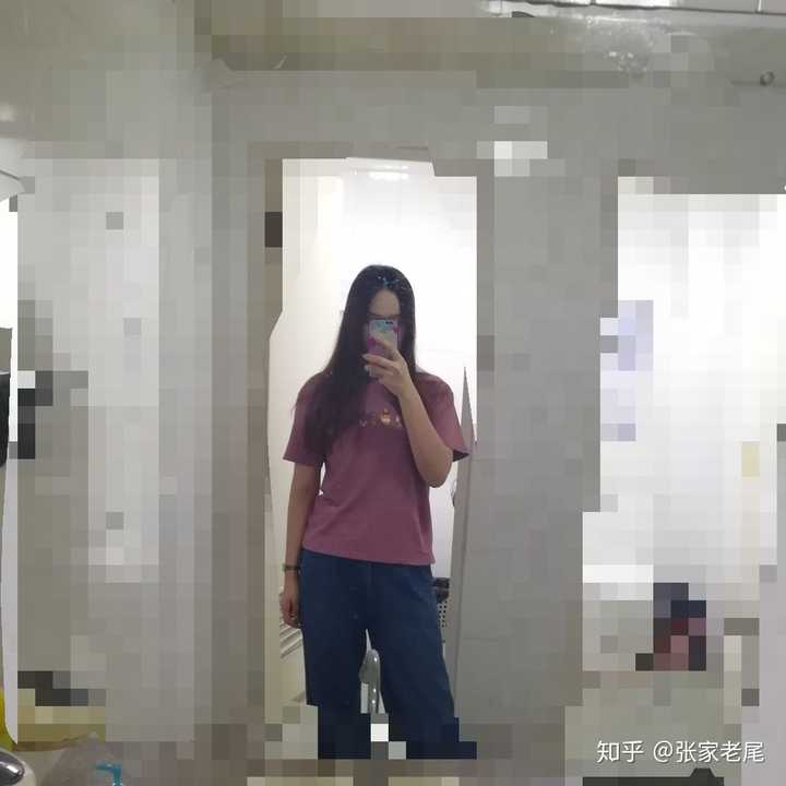152女生和175男生合影,150和175情侣身高图 男生怎么看待175的女生?