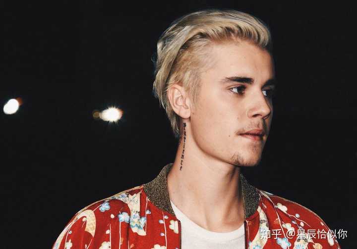 justinbieber 的发型变化?