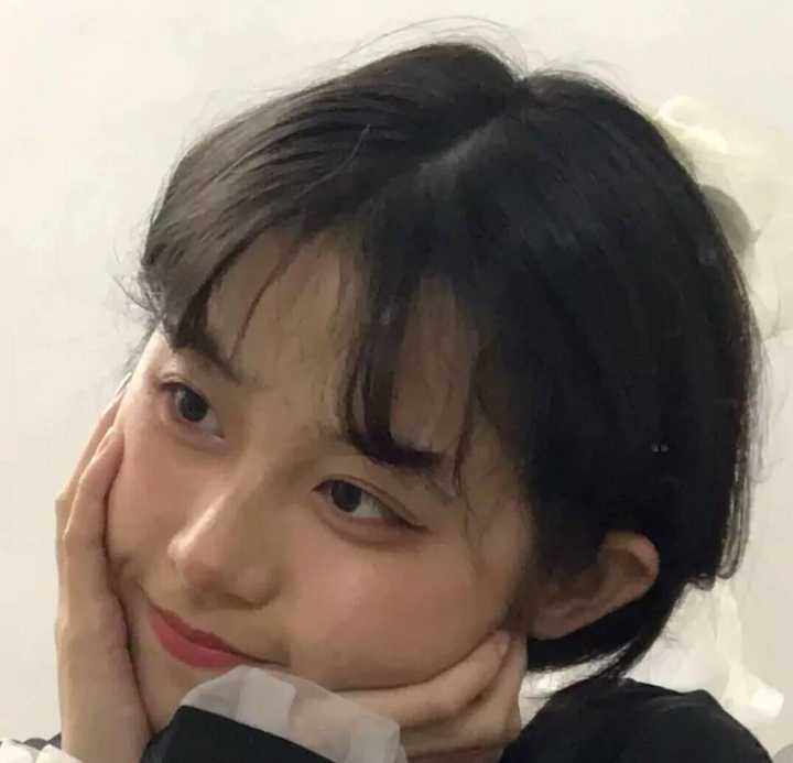 有哪些男生可以用的女生头像?