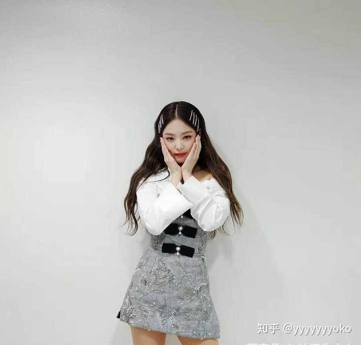 blackpink头像 肉丝,blackpink头像lisa 有适合做头像的blackpink的照片吗?