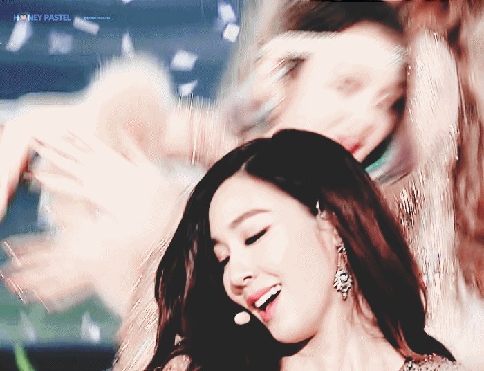 墙裂安利karma butterfly,欢迎入坑少女时代,还来得及的https://m.