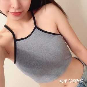 但是! 我的女朋友从一个平胸妹子变成现在的b罩杯了!