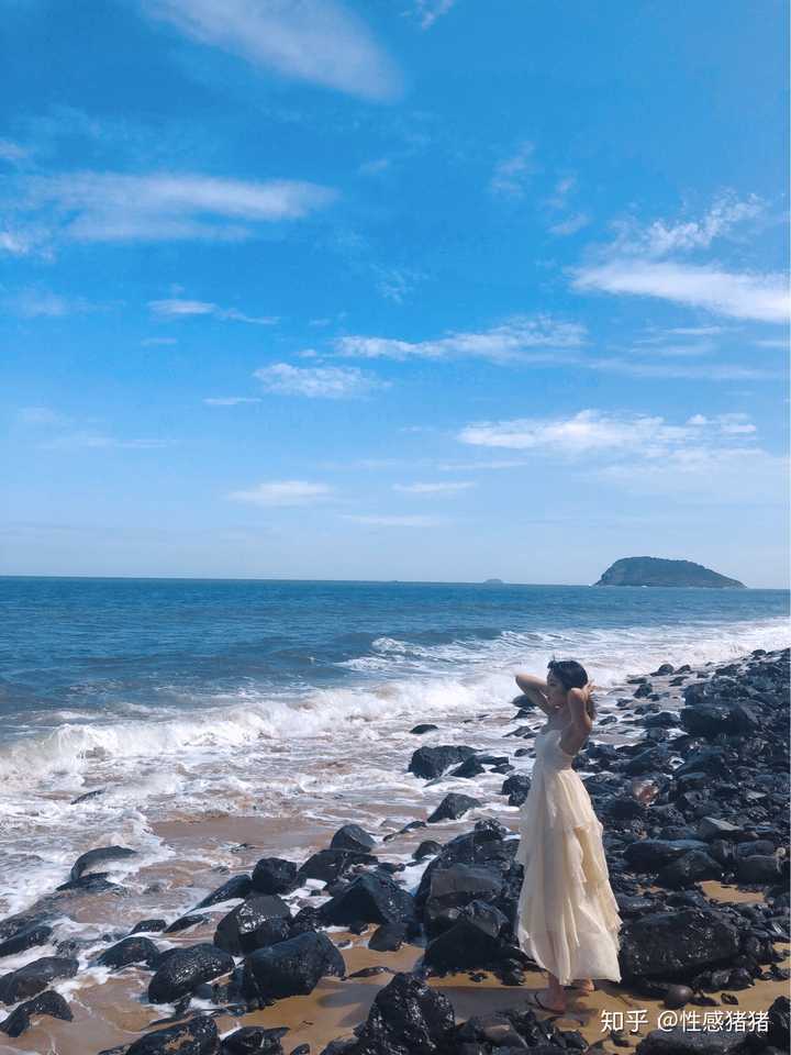 旅游,放松自己,开阔自己(放两张跟闺蜜去旅游的照片)