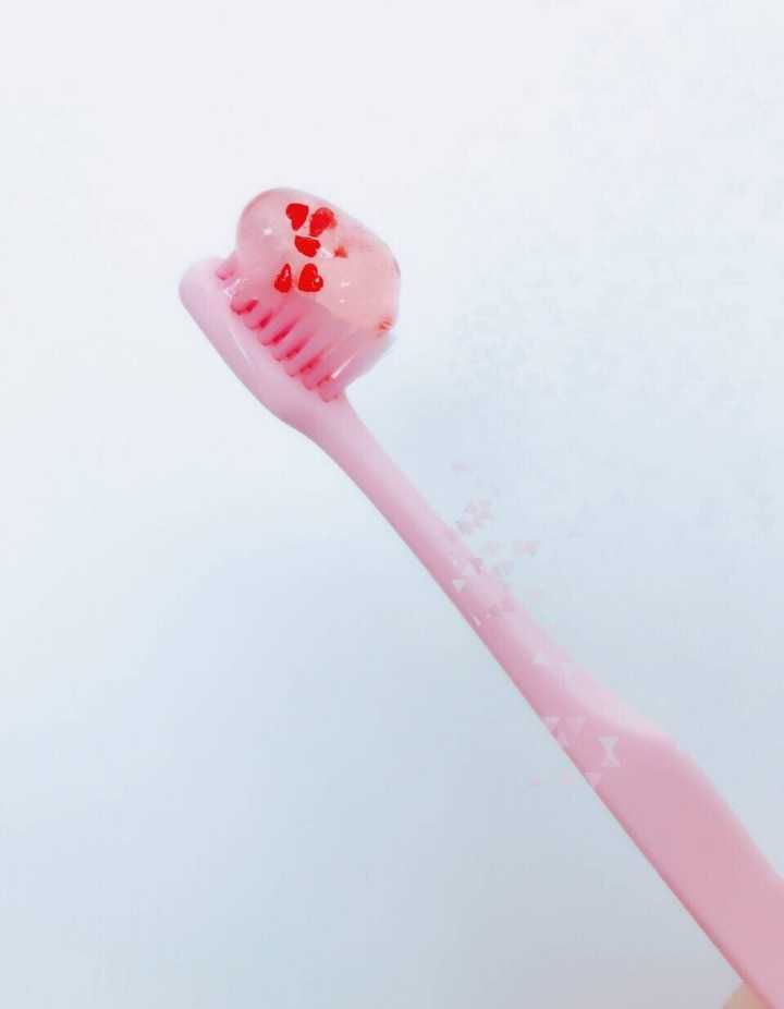 少不少女呢心型牙膏