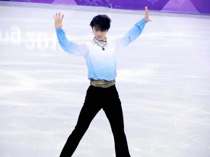 如何评价羽生结弦成功卫冕 2018 年平昌冬奥会花样滑冰男单冠军?