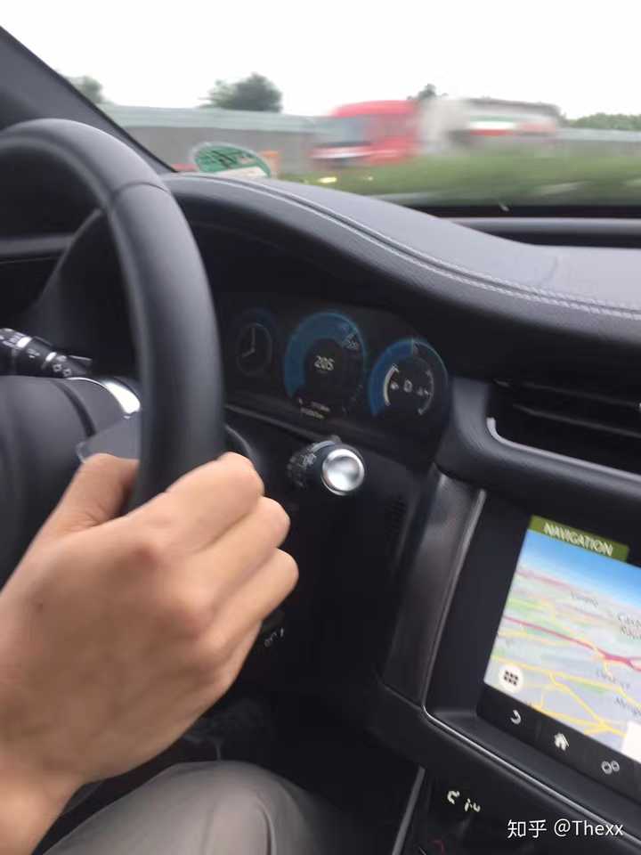 你驾驶车辆时,最高速度是多少?