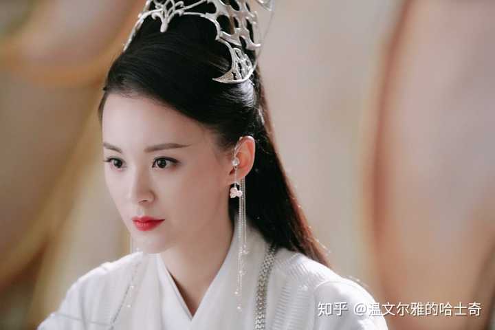 毛林林