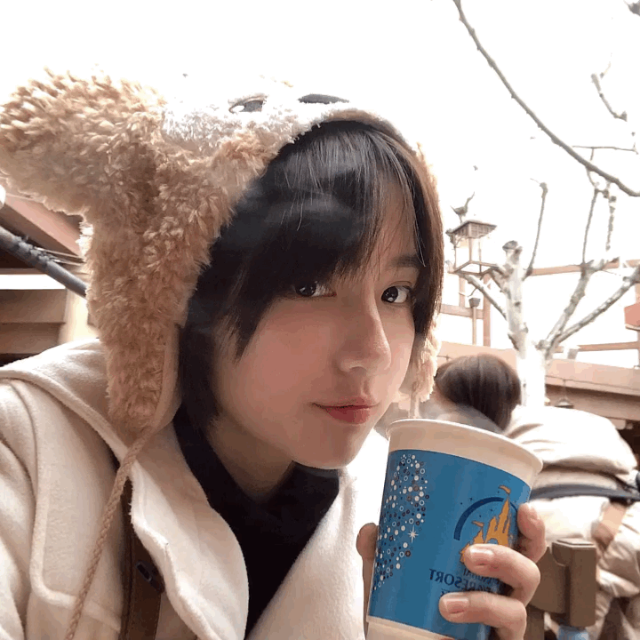求小姐姐 @犬来八荒 自己解释吧,期待ing