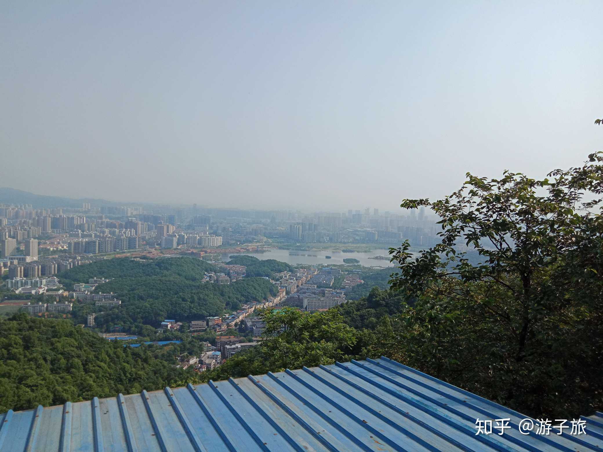 游子旅 的想法: 湖南长沙 岳麓山 海拔最高处照 - 知乎