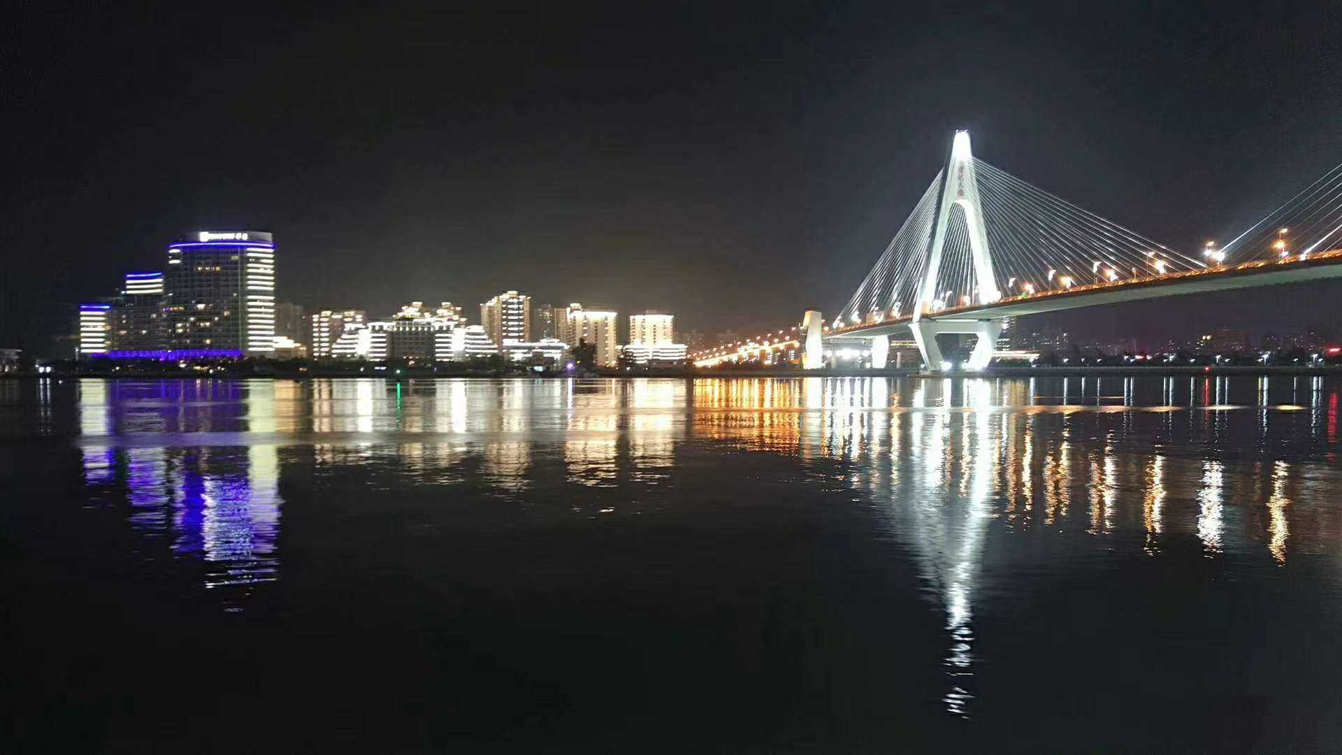 美丽的海口夜景