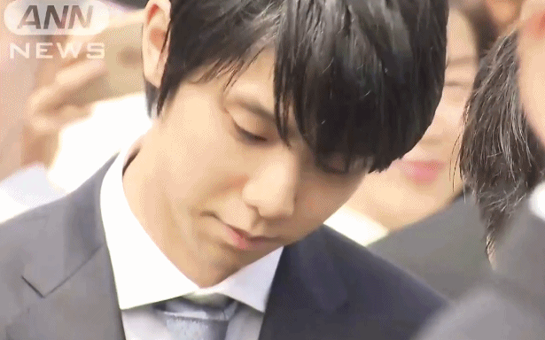 你手机里有哪些好看的羽生结弦的图片?