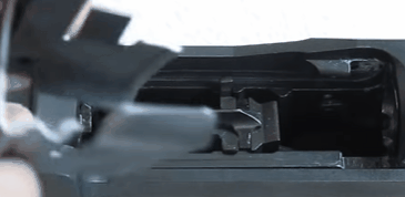 东西,能单发上弹: single loading enhancement device (sled) gif 是