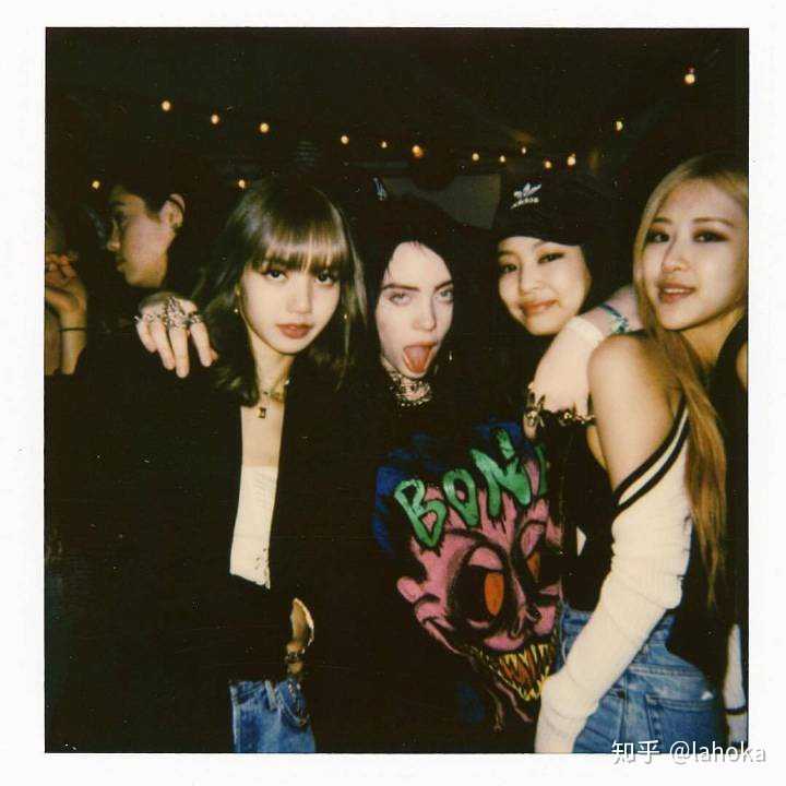 blackpink的lisa和bts的田柾国是朋友吗?
