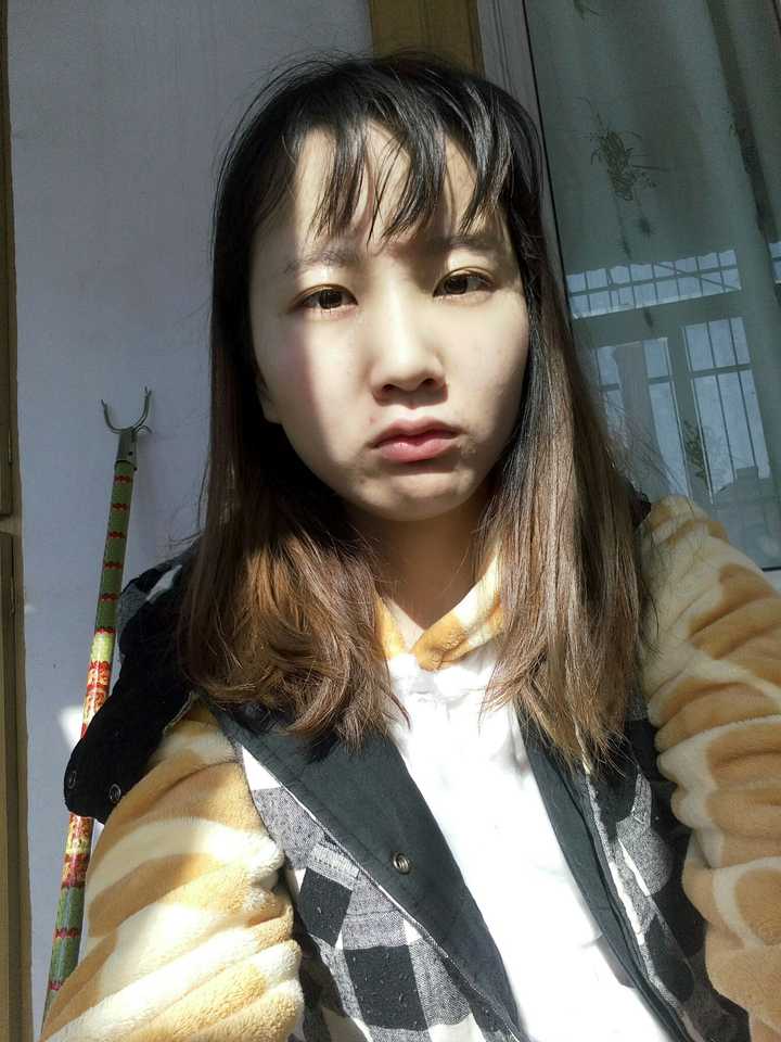 颜值高,底子好却邋里邋遢,懒得打扮是种什么样的体验?