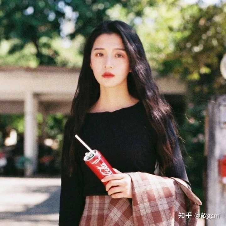 有没有好看的香港台湾的女星剧照可以做头像壁纸?