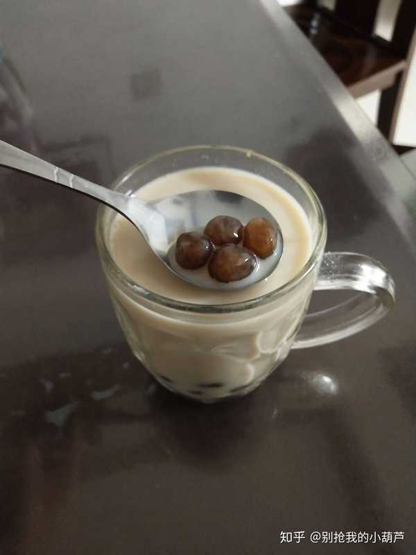 家里怎么做珍珠奶茶?