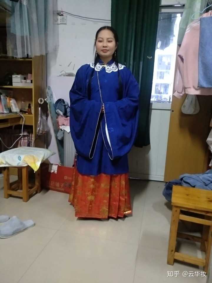 又丑又肥又黑是不是不配穿汉服啊?