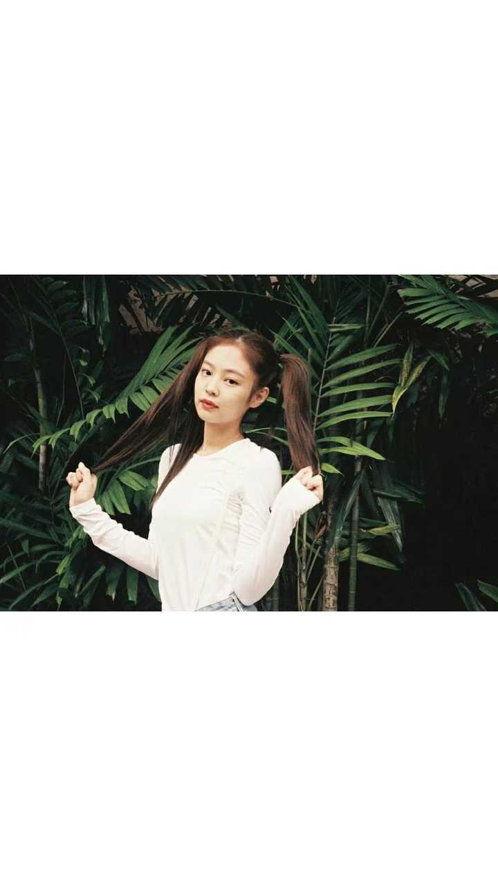 jennie的双马尾