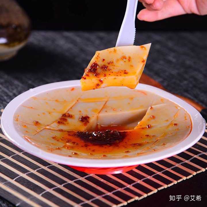 一个凉拌的速食,我想知道是什么?