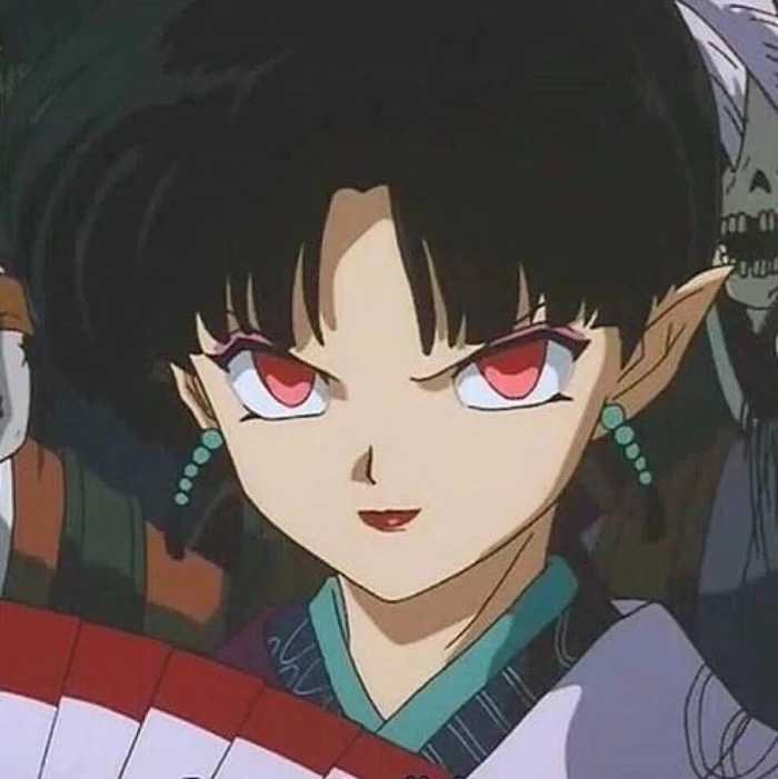 有没有酷酷的女生动漫头像,显得高冷那种?