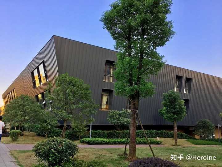 武汉晴川学院是一个怎样的学校?