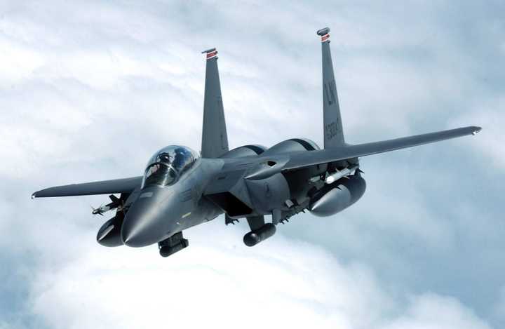 如果当年引进的不是su27而是f14f15f16,对中国空军和航空工业有什么