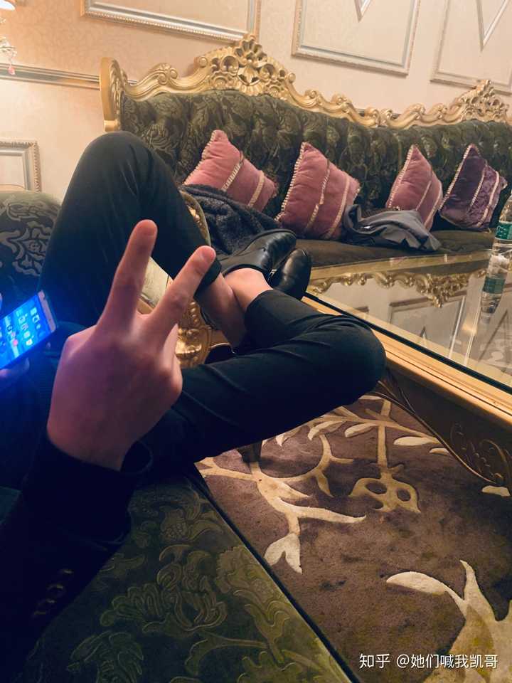 酒吧男模,ktv,夜总会,男模,帅的一批…… 没钱别去,但你有姿色可以,没